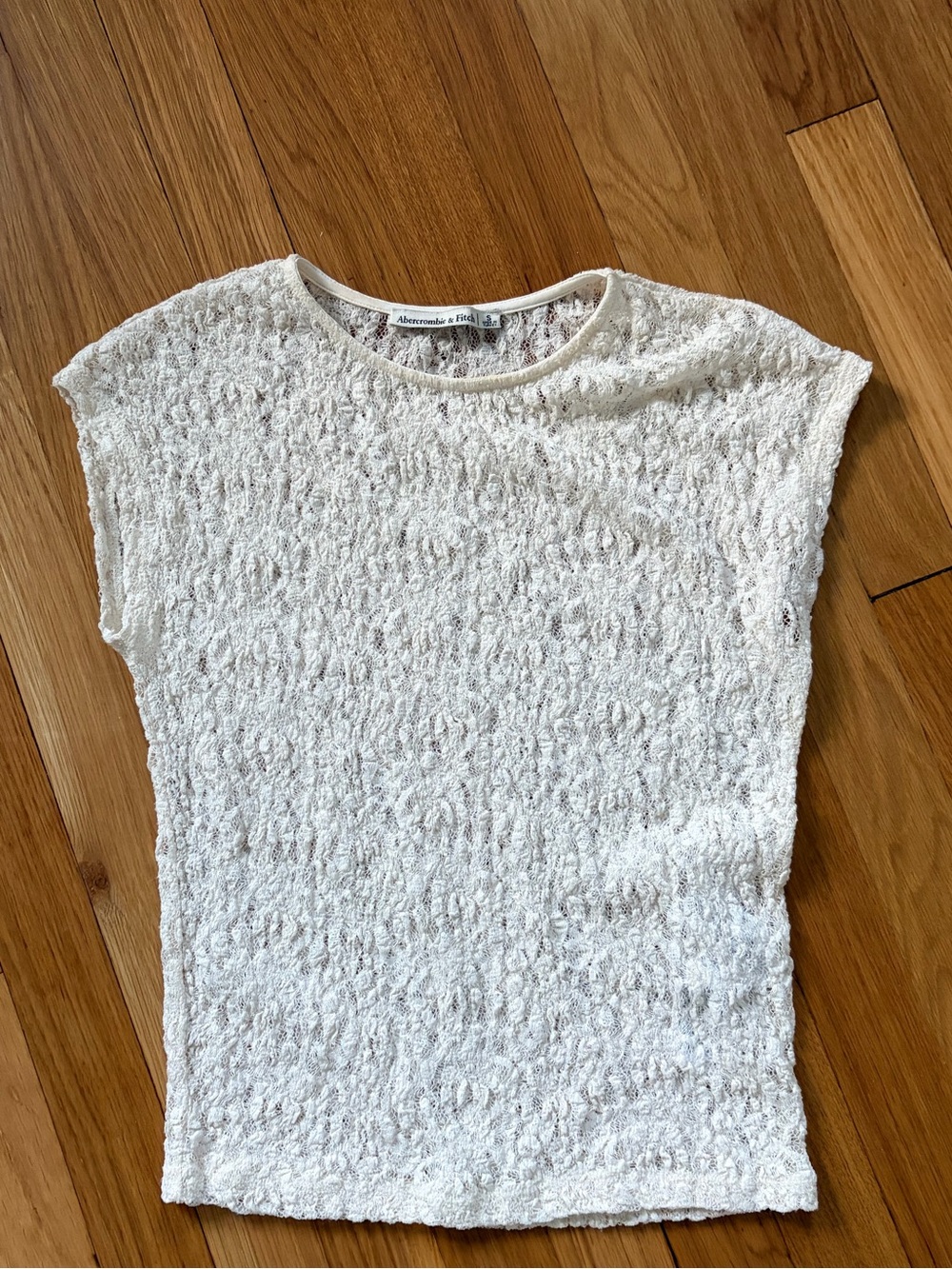 Abercrombie & Fitch Cream Lace Cap-Sleeve Top